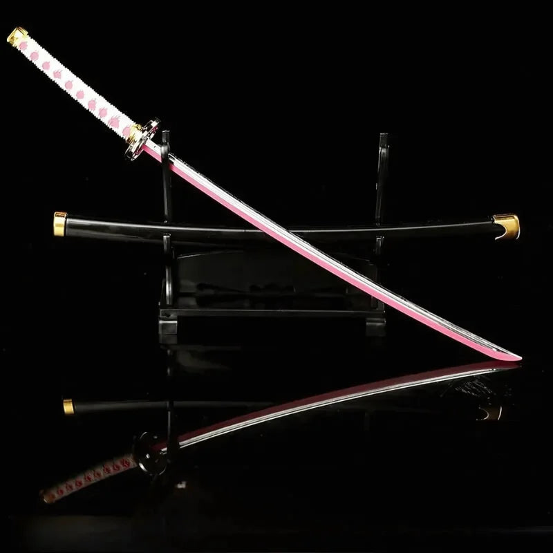 Kanae Kocho Mini Katana Pink | Katana