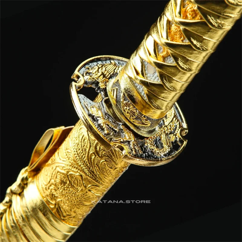 Katana bordeaux Golden dragon with soporte Total size: 102 cmBlade